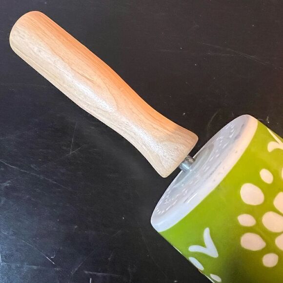 Anthropologie folk art ceramic rolling pin - Picture 5 of 7